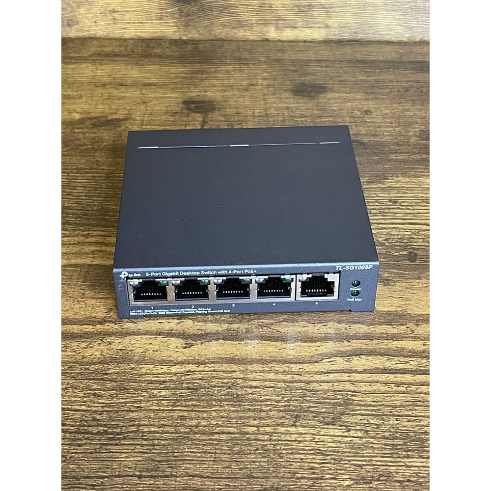 TP-Link 5-Port Gigabit Ethernet Switch 4-Port PoE TL-SG1005P No power cable. C.1